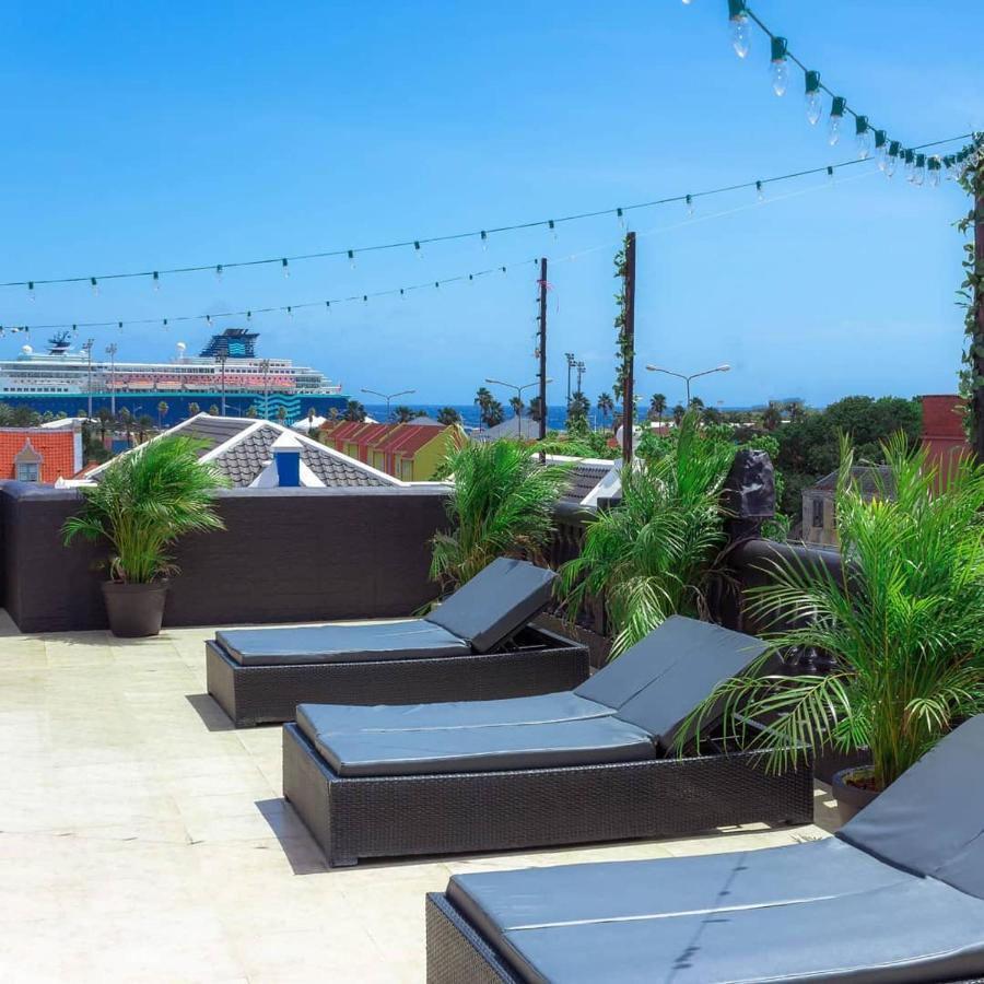 Curacao Suites Hotel Вилемстад Екстериор снимка