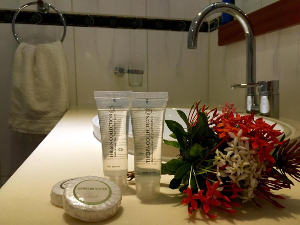Curacao Suites Hotel Вилемстад Екстериор снимка