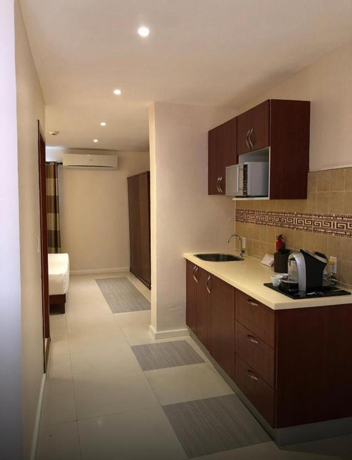 Curacao Suites Hotel Вилемстад Екстериор снимка